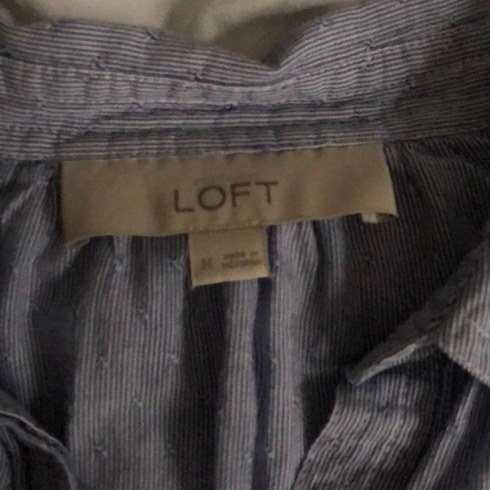 Loft Tunic Excellent Condition - Picture 2 of 3